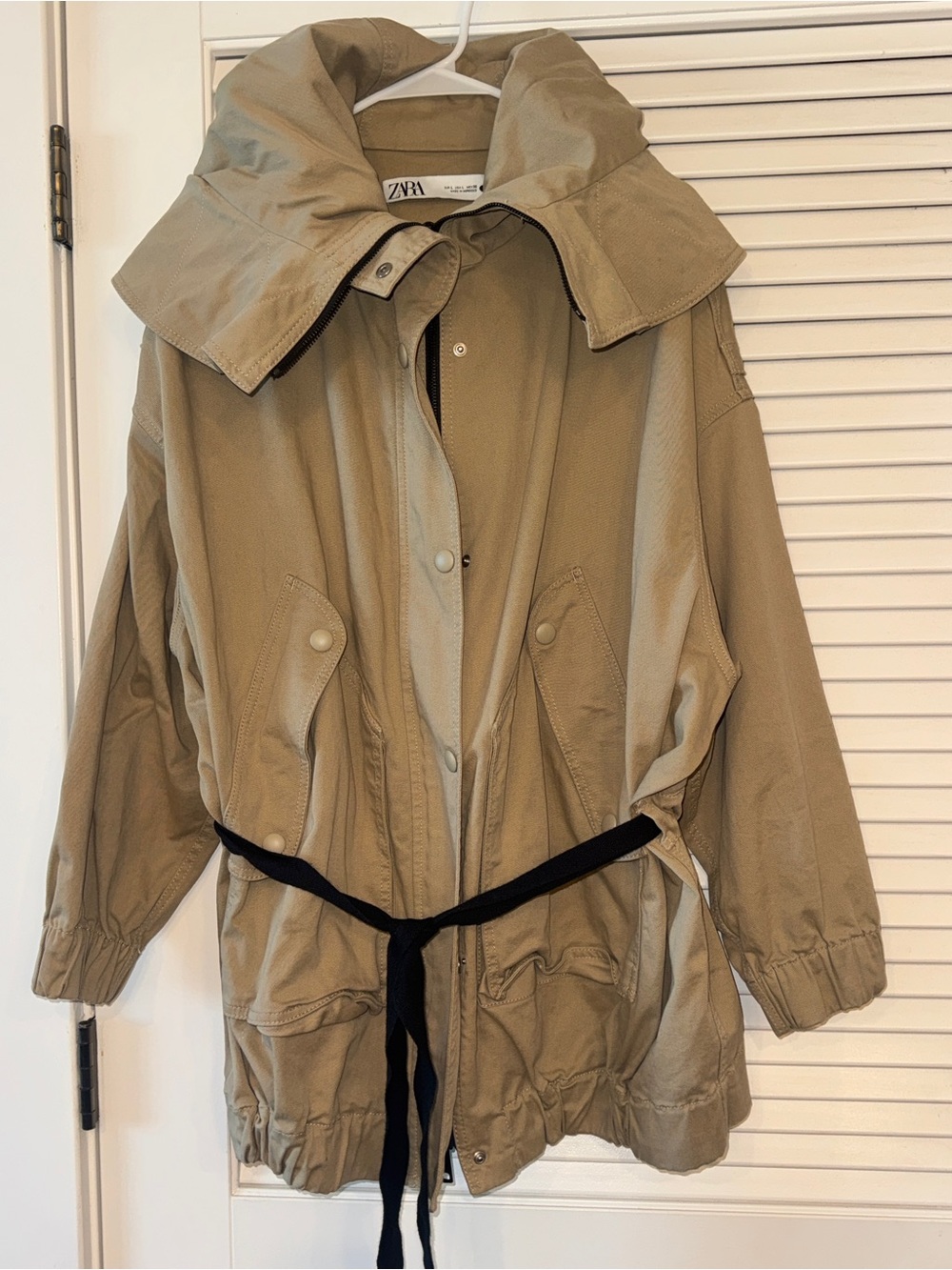 Zara Women's Khaki trench Utility Jacket with Hood and high collar